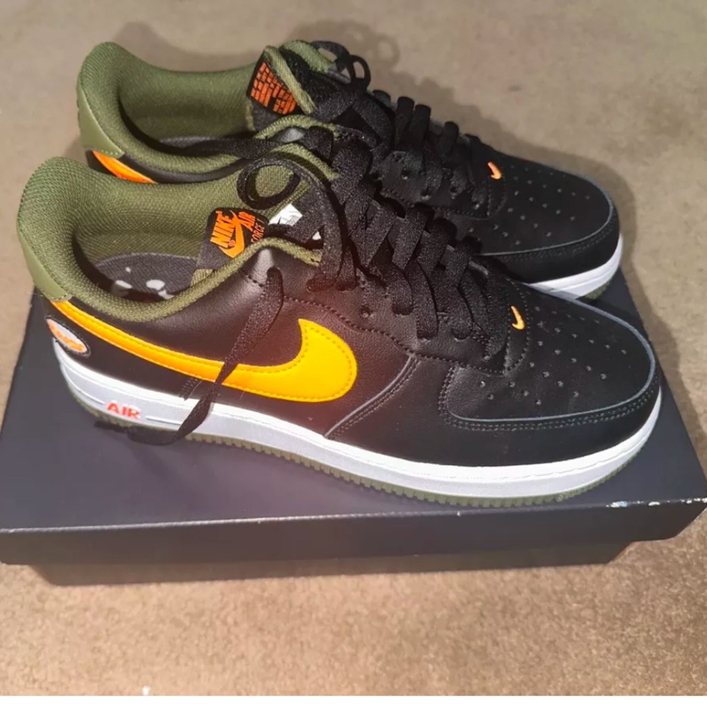 Nike Air Force 1 '07 LV8, "Hoops-Black Total Orange", Size 8